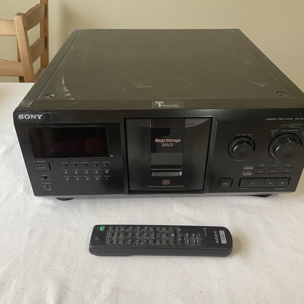 Sony Mega Storage 300 Disc CD Changer/Player CDP-CX355 Works Tested With Remote